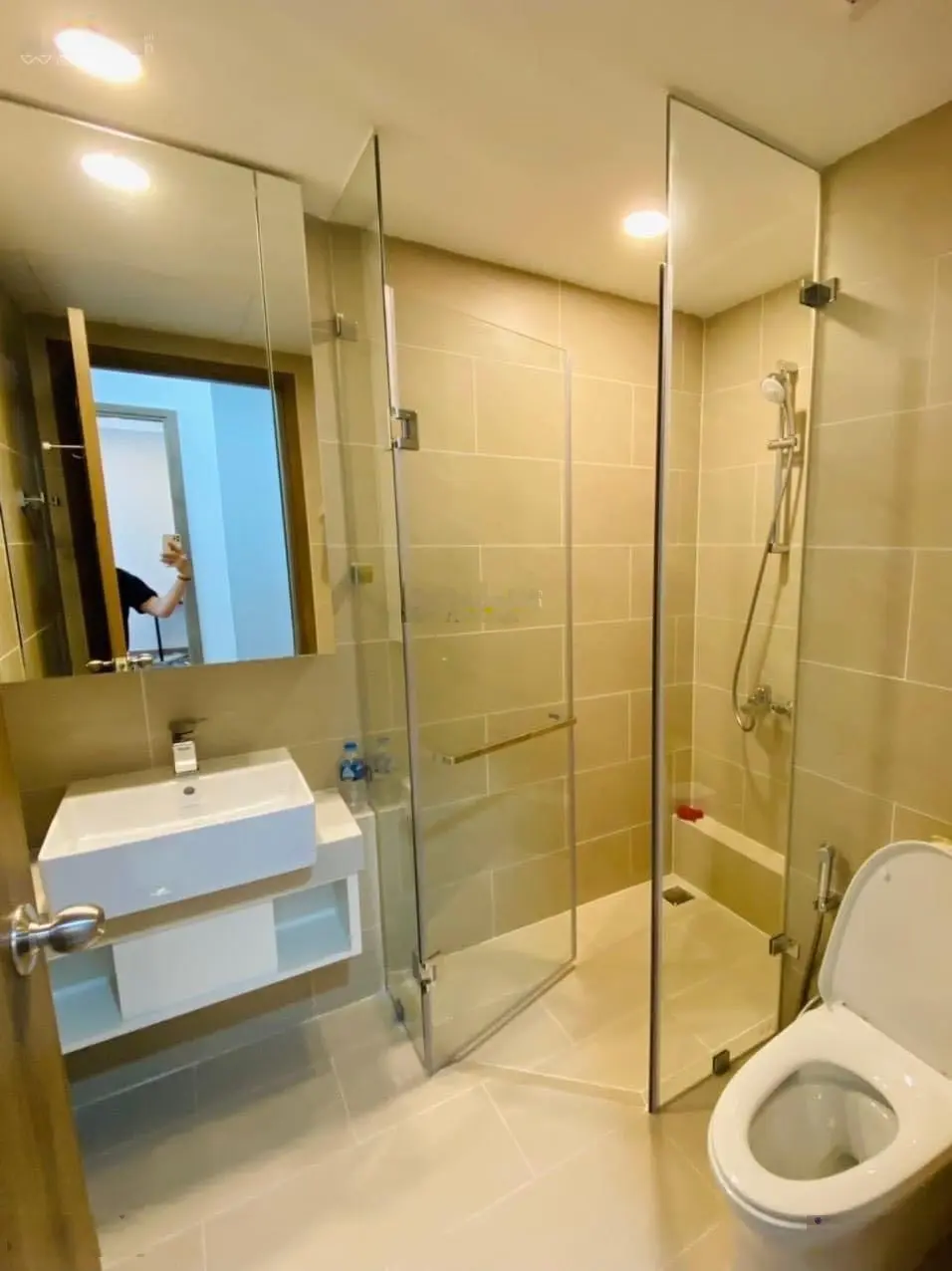Bán Lỗ CC An Gia Garden Q.Tân Phú, 76M2, 2PN 2WC, Tầng Trung Mát Mẻ, Giá 1 Tỷ 970 Kèm Nội Thất, SHR