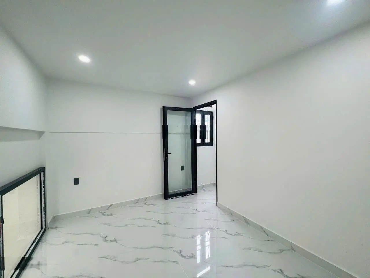 Bán nhà Trường Thọ - gần Xa Lộ Hà Nội - 38M2 - Hẻm Xe Hơi - Sổ Hồng Riêng