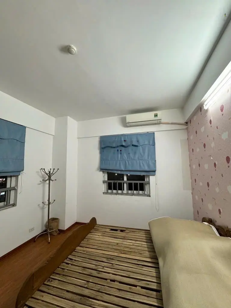 Bán căn hộ 3 phòng ngủ 2 vệ sinh 100m2 khu đô thị Sài Đồng - Căn góc tầng 9 thoáng mát siêu đẹp