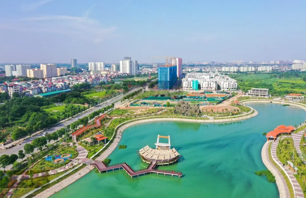 Nhận nhà ở ngay, Khai Sơn city, căn hộ 2PN giá chỉ 5,1 tỷ bao phí, tầng trung cực đẹp.LH 0979 209 ***