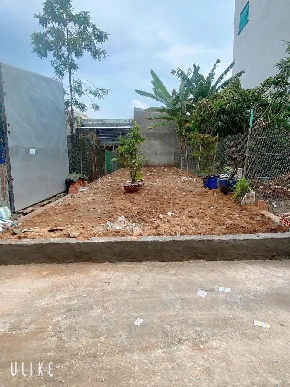 Ngay tại Phú Khương, Bến Tre cần bán gấp nền thổ cư 102m2, SHR, bao sang tên, hỗ trợ GPXD