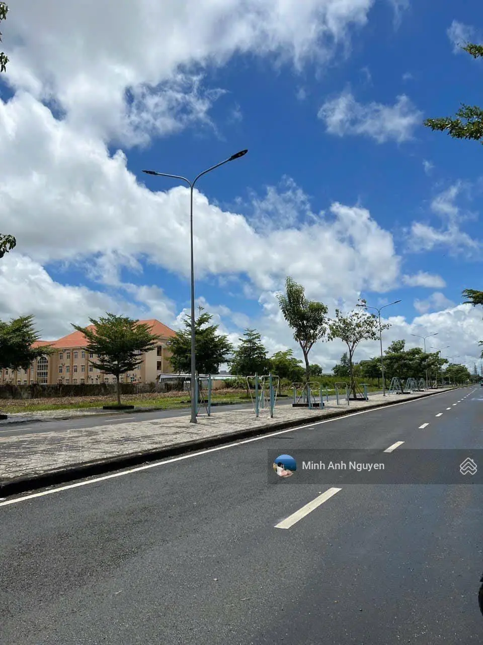 Ra siêu phẩm đất Đồng Văn Cống, phường 7 gần GO Bến Tre. 120m2, SHR full thổ cư
