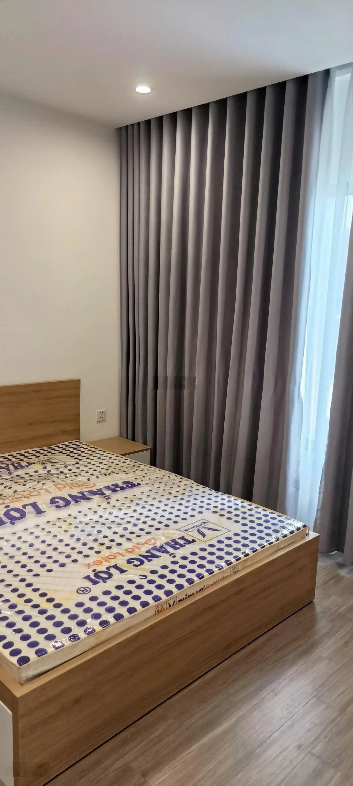 BÁN Căn 3PN2WC 3TY7 bao Thuế Phí - Có Sổ Hồng - tặng Full Nt - tại Vinhomems Grand Park quận 9