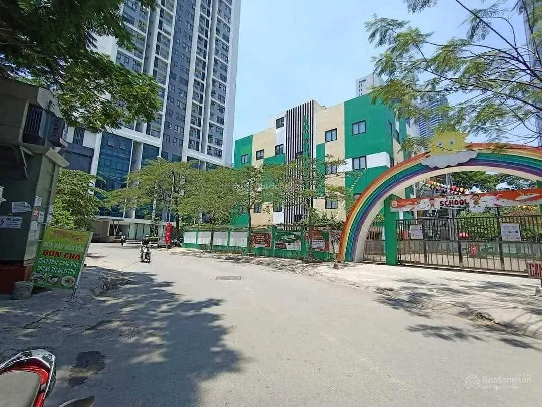Bán nhà Mễ Trì Hạ, Nam Từ Liêm 35m2, 6 tầng, 4 m mặt tiền 8.2 tỷ