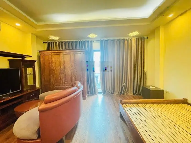 Bán nhà mặt phố Cầu Giấy quận, 52m2, 7 tầng thang máy, mt 5.5m, chỉ 23.9 tỷ