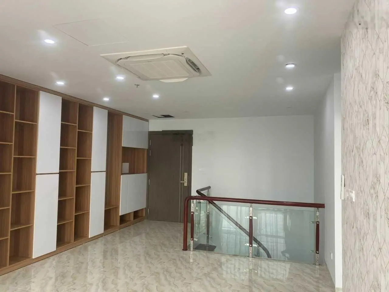 Bán gấp và rẻ nhất mặt bằng chung căn cao cấp duplex thông tầng tại dự án Westpoint Phạm Hùng