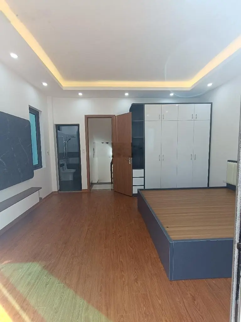 Bán nhà đại cát - liên mạc - oto tránh - thang máy - xây 5 tầng - 2 mặt thoáng - mt 4,5m. 6 tỷ 48