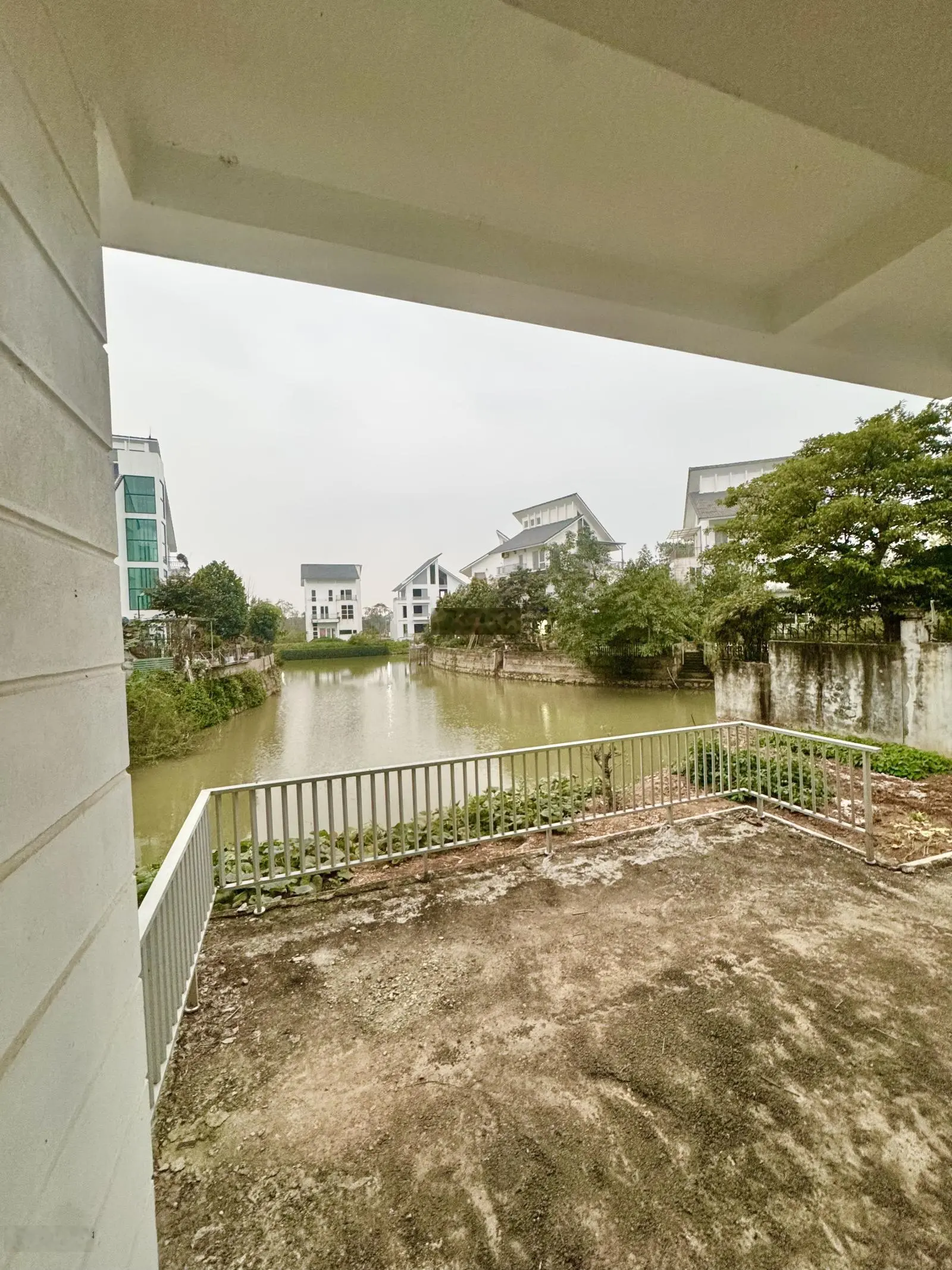 Cần bán siêu biệt thự mặt hồ siêu dài ~ 368m2 tại khu đô thị ngôi nhà mới New House City - Quốc Oai
