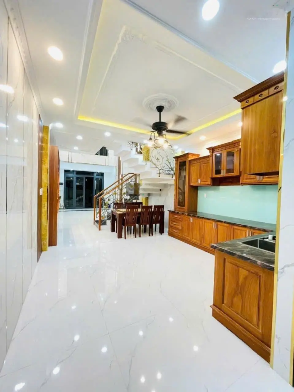 Bán nhà 5 tầng, kdc centerhome riverside, đường 11 trường thọ, sát vành đai 2, giá 8.5 tỷ tl.