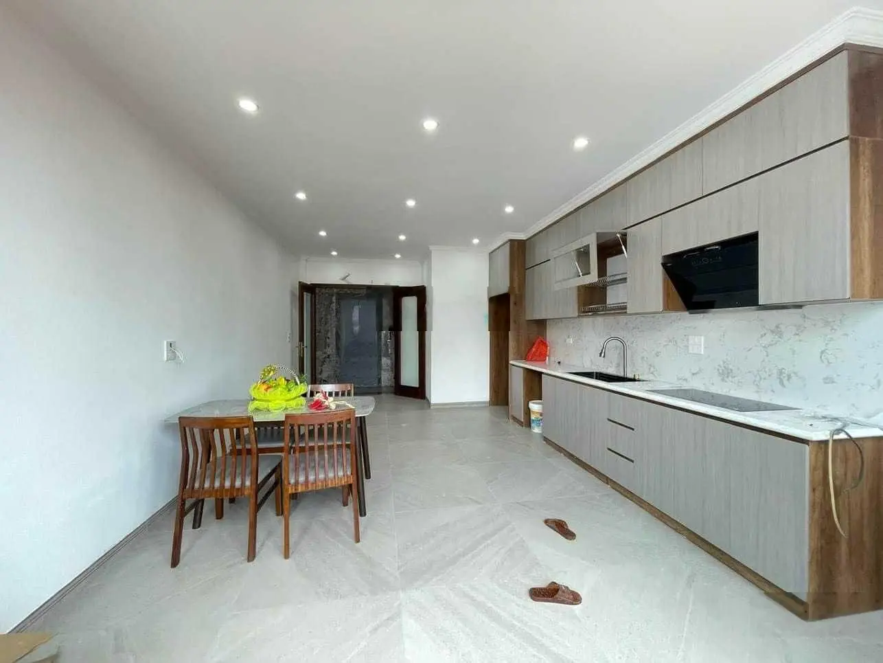 Bán nhà Phùng Chí Kiên - Đường 800A, Cầu Giấy 50m2 8 tầng 4.4m mặt tiền 16.8 tỷ Cầu Giấy