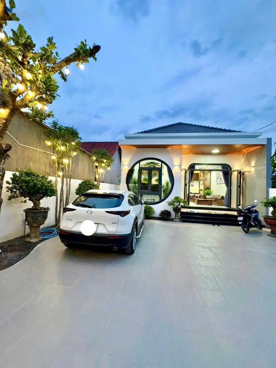 Bán nhà mẫu Nhật, ngay trung tâm thị trấn Diên Khánh, Khánh Hoà. Sổ đỏ DT: 260m2 (ngang 10m) 3tỷ580