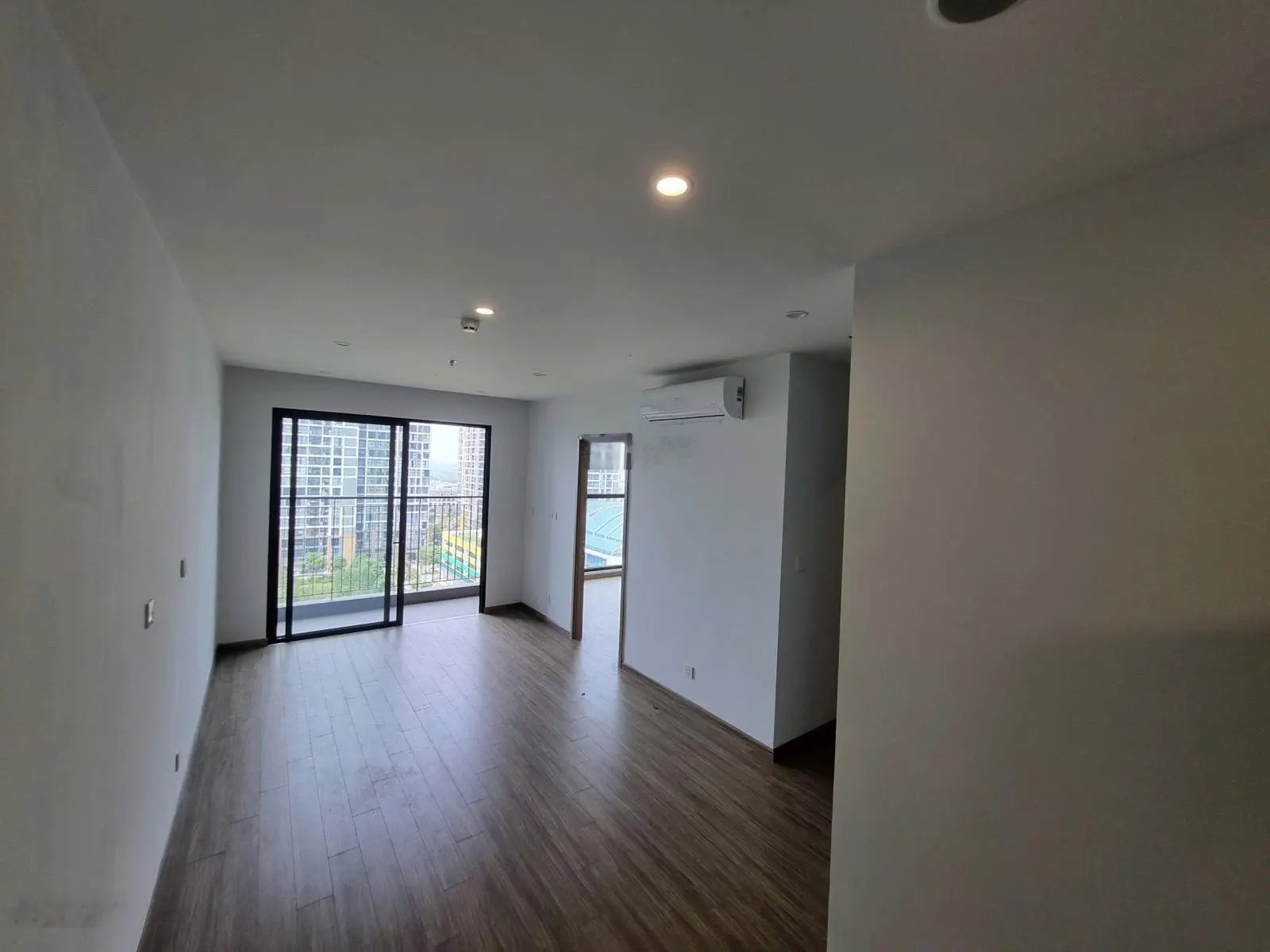 Độc quyền! 3,1xx tỷ căn 61,4m2 Tầng đẹp dự án The Pavilion Vinhomes Ocean Park