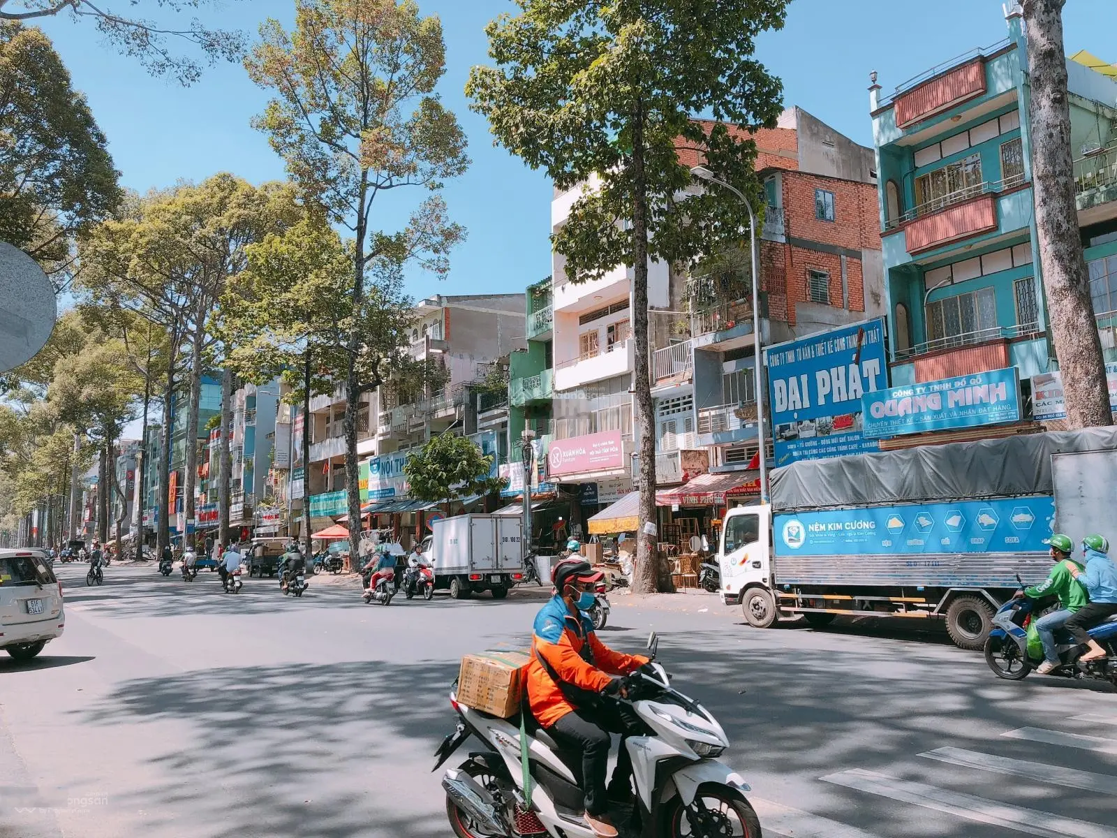 Bán MT Trần Nhân Tôn vỉa hè 6m (DT: 4x18m, 4 lầu) Phường 2, Quận 10 - giá 28 tỷ