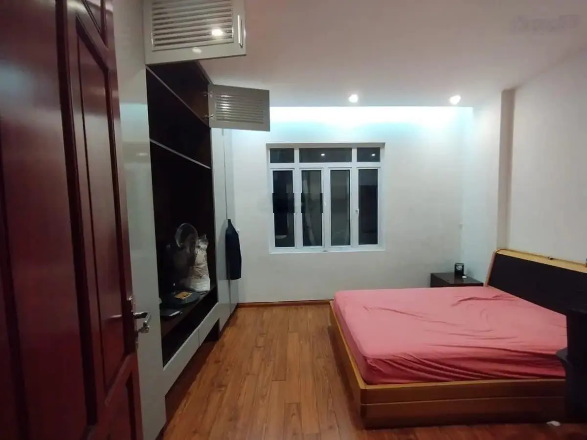 Tòa CCMN phố Vĩnh Hưng 100m2x7T thang máy, ngõ oto, gần phố, DT 70tr/th, giá 15.5 tỷ. LH 0946 387 ***