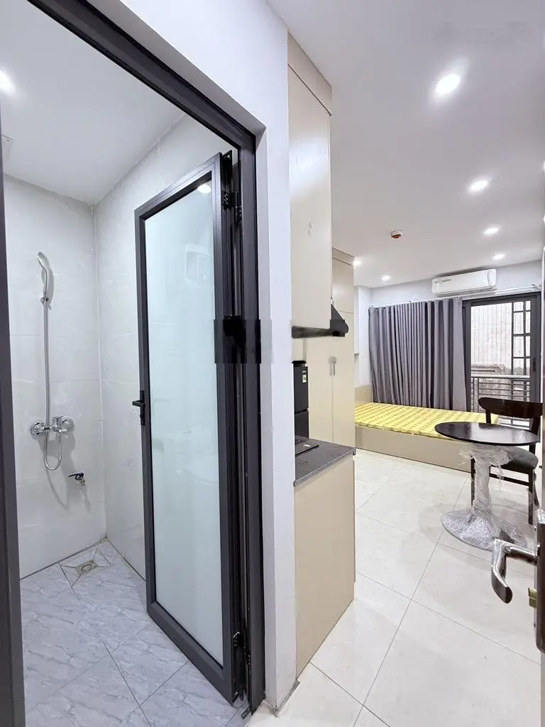 CC bán toà dòng tiền Giải Phóng, 78m2, 6 tầng, thang máy, PCCC, 3 thoáng, 95 triệu/tháng, hơn 18 tỷ