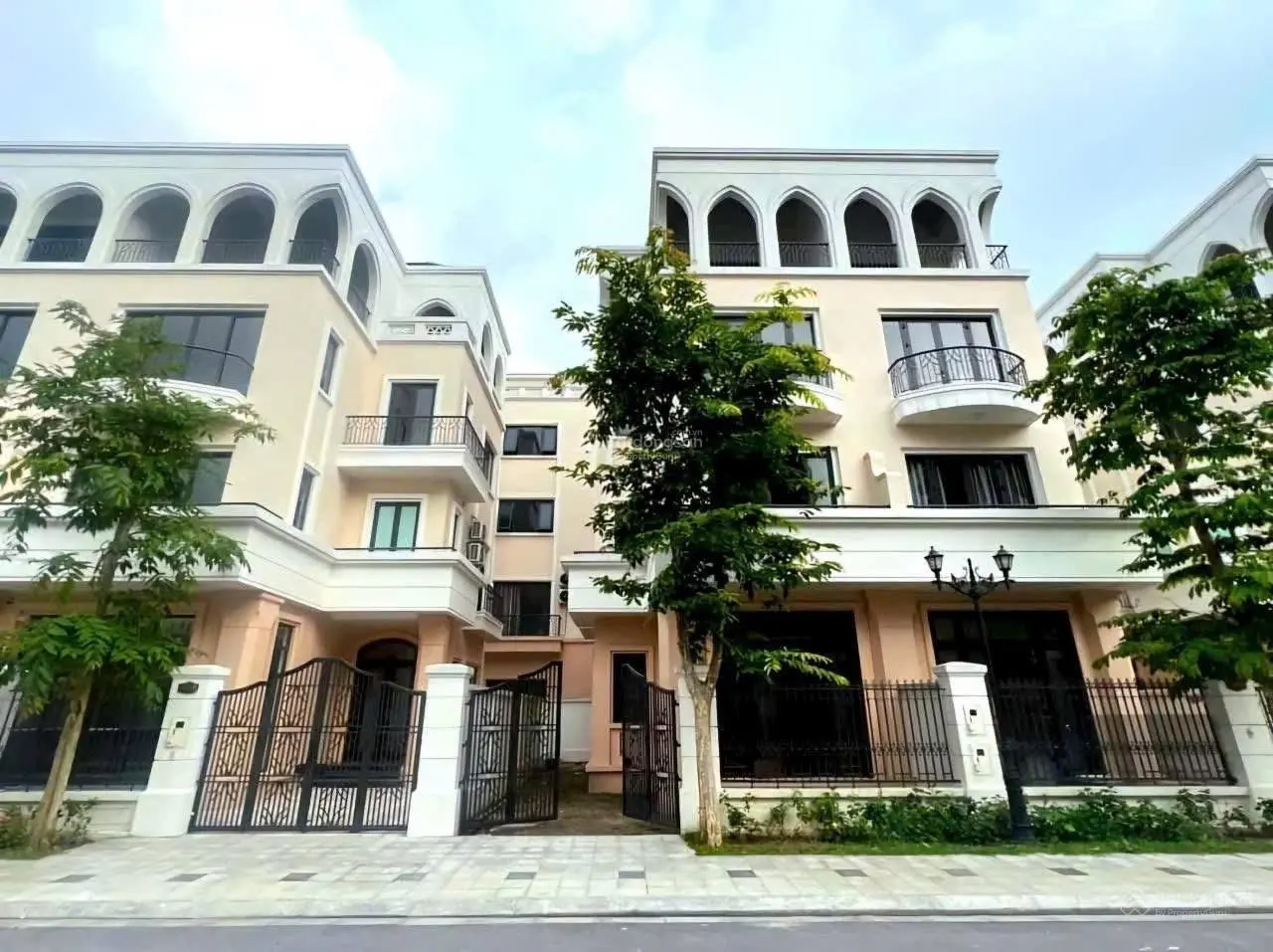 Chính chủ bán gấp biệt thự HA05-05 120m2 TB Giá 15 tỷ Vinhomes Ocean park2 The Empire 0962678988