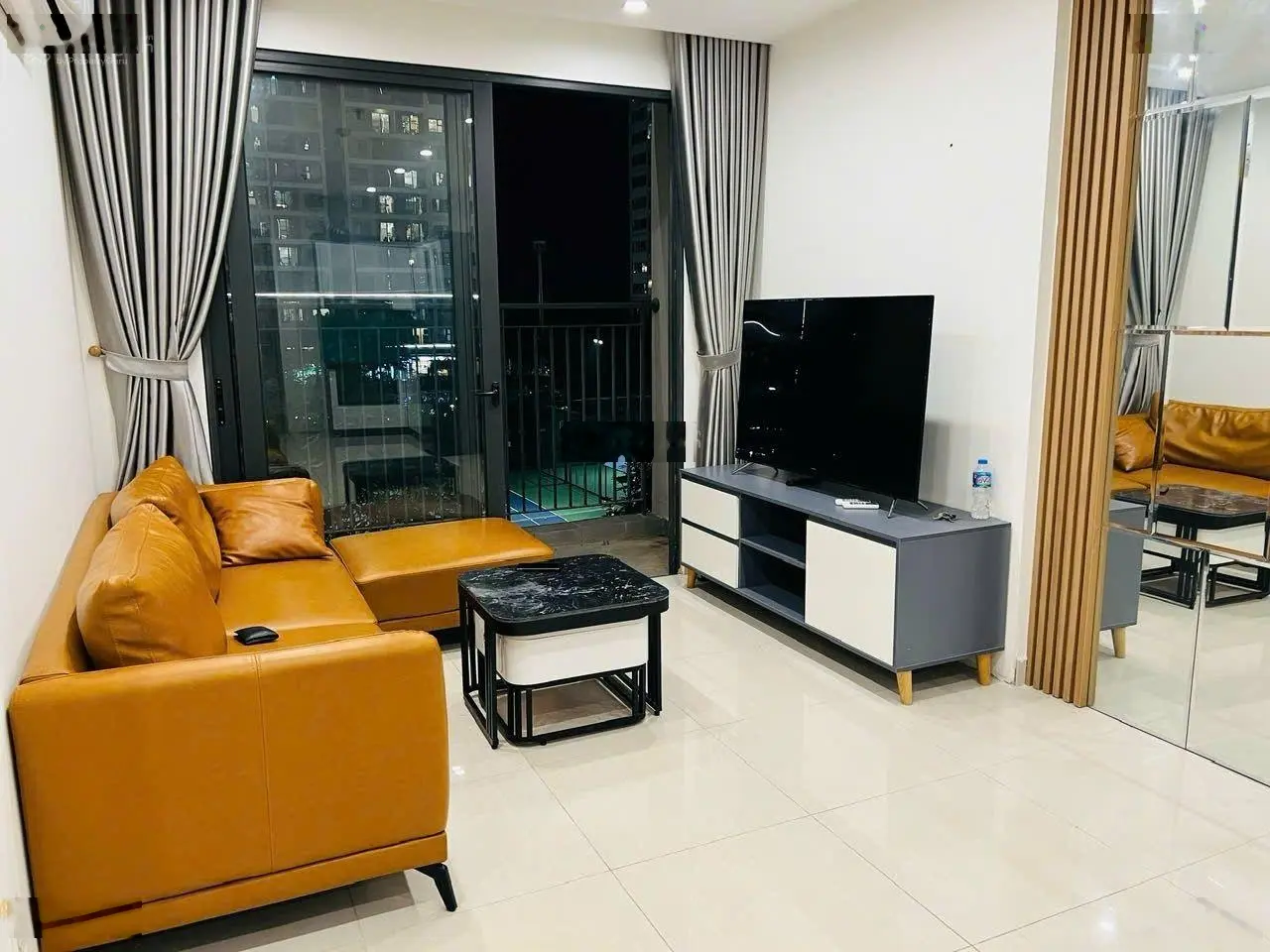 Bán căn 2PN S1 view nội khu 3tỷ4 full nội thất LH 0786 598 ***