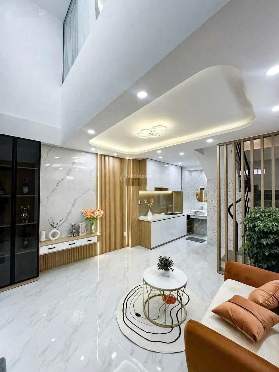 Gấp! Bán căn nhà riêng 2 tầng tại Đ. Lê Quang Sung, P. 6, Q. 6. Giá: 2 tỷ 650 triệu. DT:45m2.