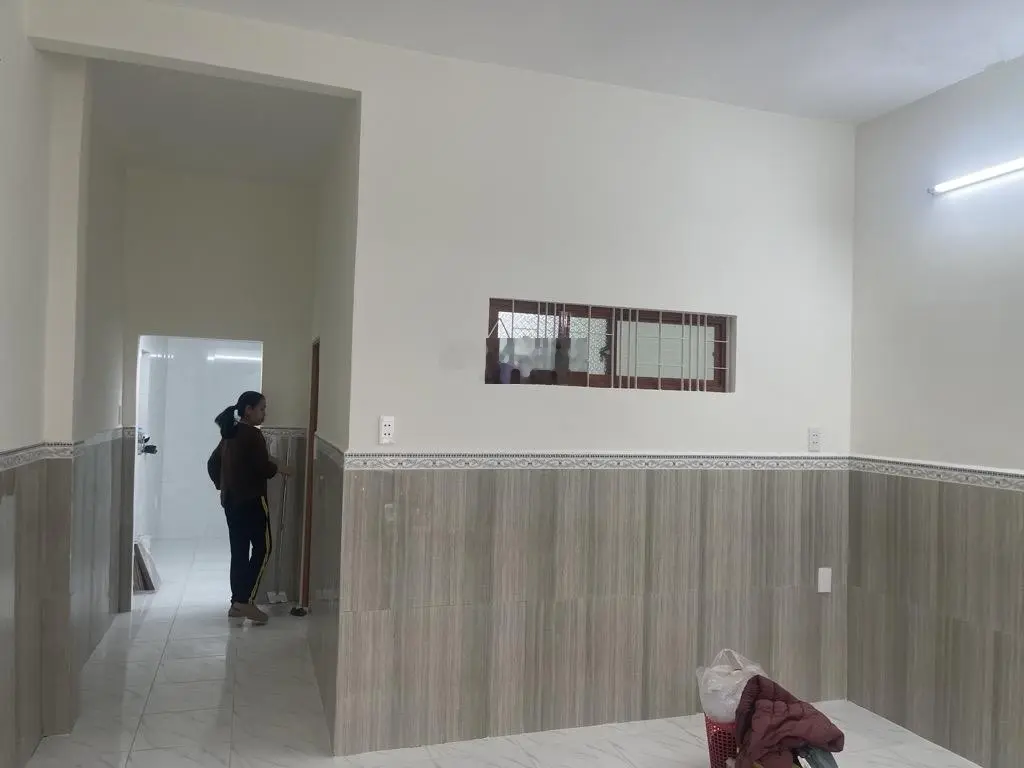 Nhà 2tầng kiệt ô tô thông , đỗ cửa vị trí trung tâm hoà cường nam hải châu chỉ nhỉnh 3 tỷ