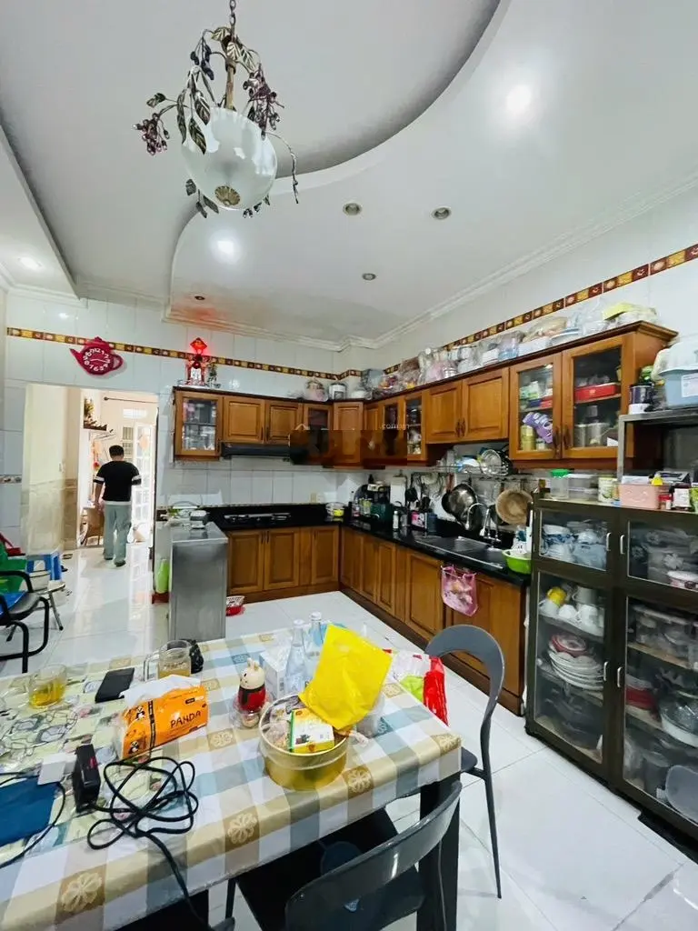 Mặt tiền đường số Tạ Quang Bửu, Quận 8, 48m2 (4*12), giá chỉ 9.9 tỷ.