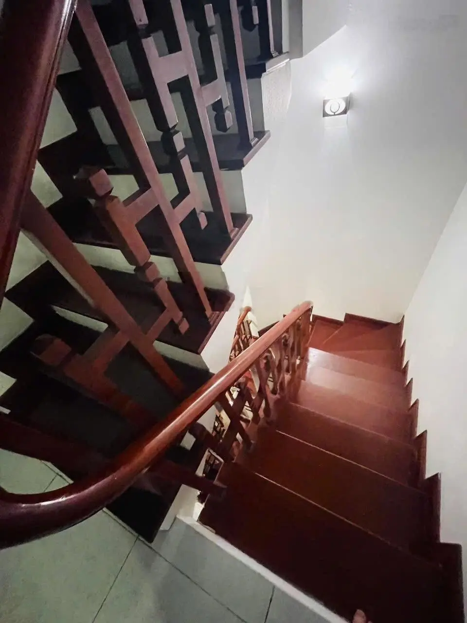 Bán Nhà Thanh Nhàn, Hai Bà Trưng . DT 55m2 5T mặt tiền 4m. giá: 16 tỷ. LH :0383 426 ***