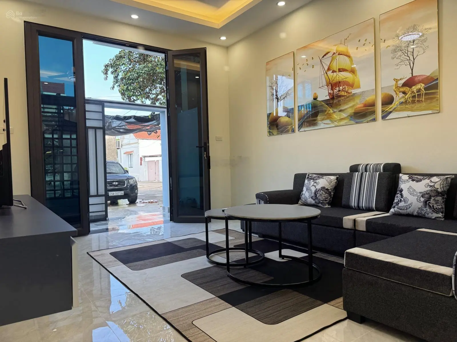 Bán nhà 3 tầng đường Trần Quang Khải, Ninh Sơn, TP Ninh Bình. Thiết kế đẹp, hiện đại, full NT