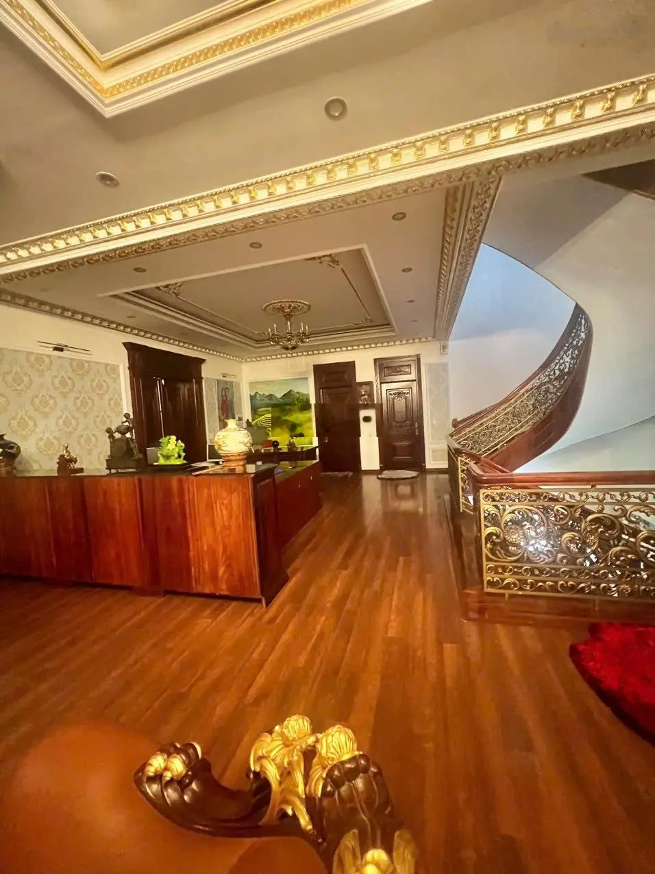 Bán biệt thự 3 tầng siêu rộng tọa lạc trên con đường siêu to đường Phú Thịnh, Bắc Cường, TP Lào Cai