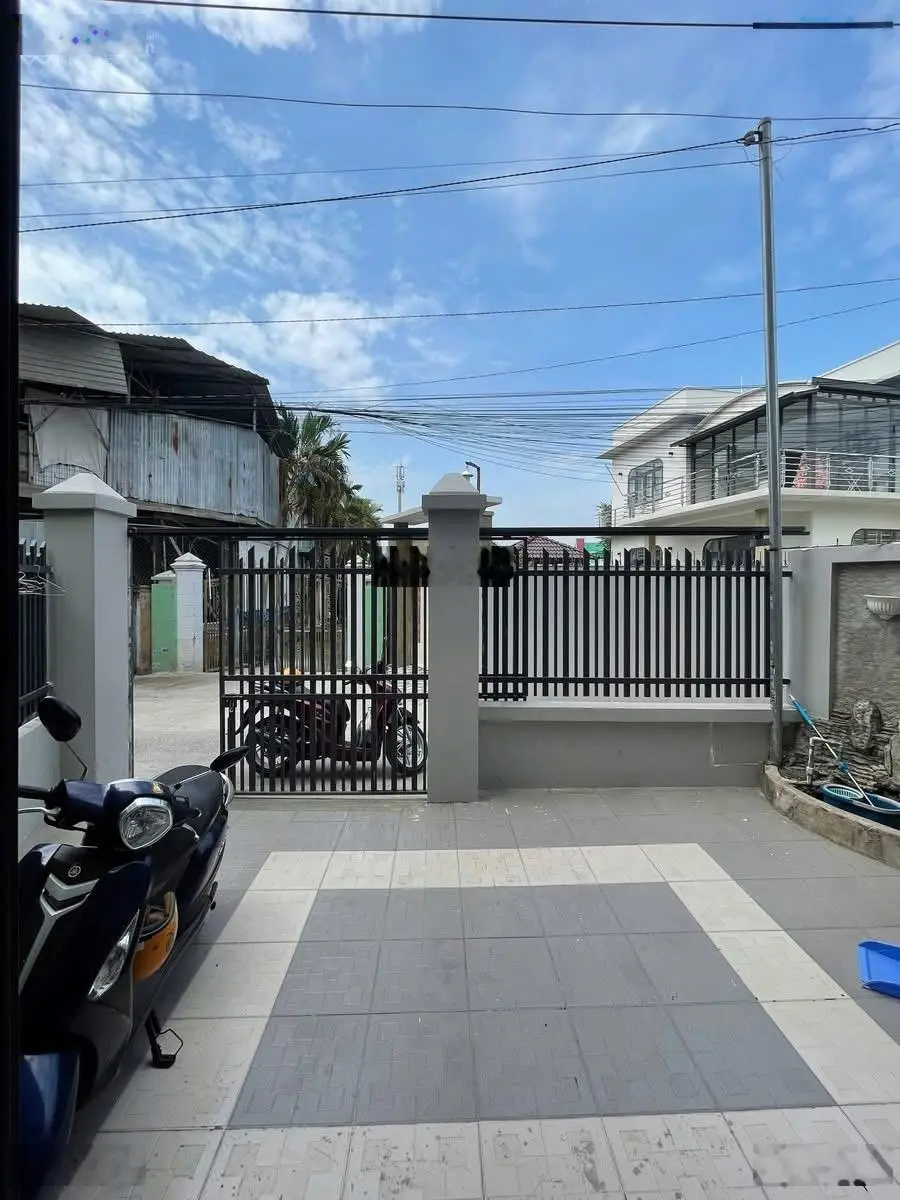Bán nhà riêng 1 trệt 1 lầu 1 tum tại Đông Minh, Dĩ An, Bình Dương, giá ưu đãi 3,75 tỷ, 75m2