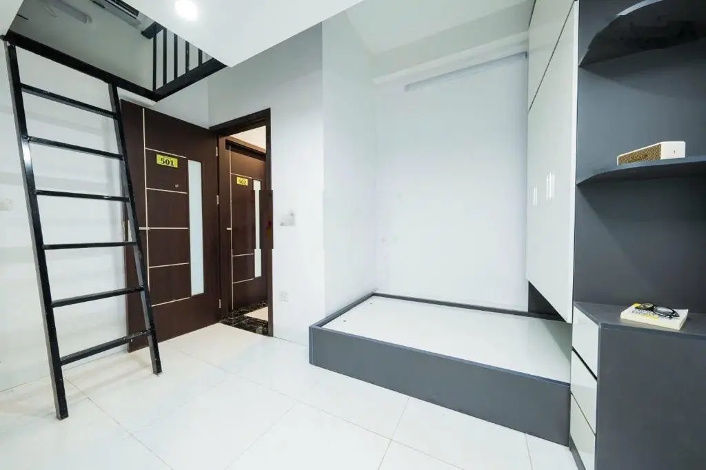Bán tòa ccmn xây mới phùng khoang 30 phòng kk,155m2- mặt tiền 8m-7 tầng thang máy-fullnộithất-24 tỷ