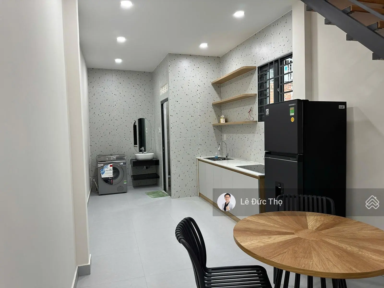 Hàng hiếm bán nhà đẹp phố tây Nguyễn Thiện Thuật - Minh Khai, gần biển, giá chỉ 4,8 tỷ