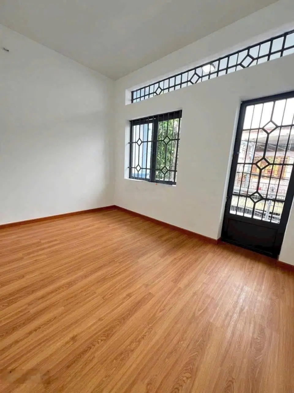 Nhà đang cho thuê 7tr/thang ở Đình Bình Trường, Bình Chánh 5x17m 85m2 ngay chợ Bình Chánh
