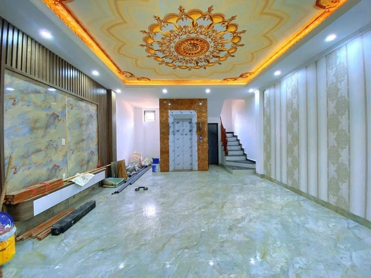 Bán nhà riêng phố Quan Nhân, ngõ ô tô - Thang máy - 20m ra phố - DT 38m2 - 7 tầng - giá nhỉnh 8 tỷ