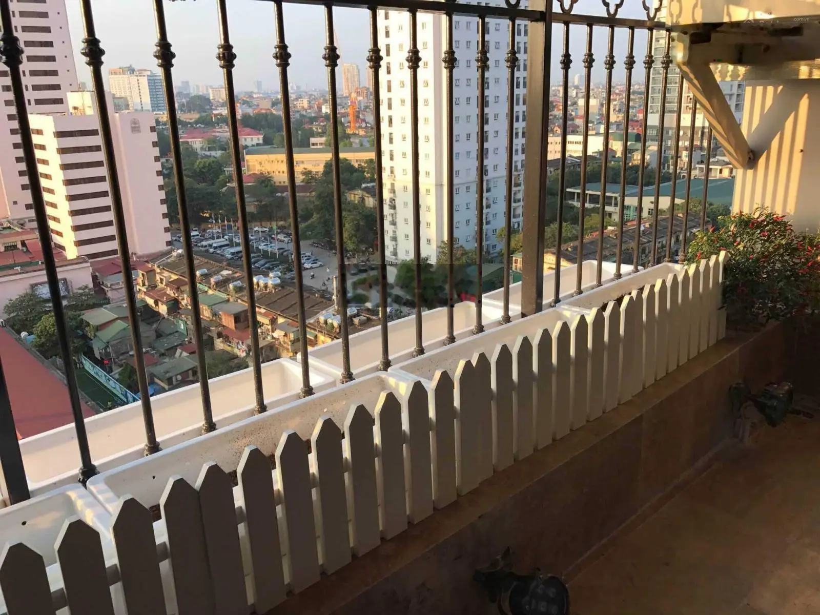 Bán căn hộ chung cư 112m2, 3PN, tòa D2 Giảng Võ, View Hồ Giảng Võ, 0904 760 ***