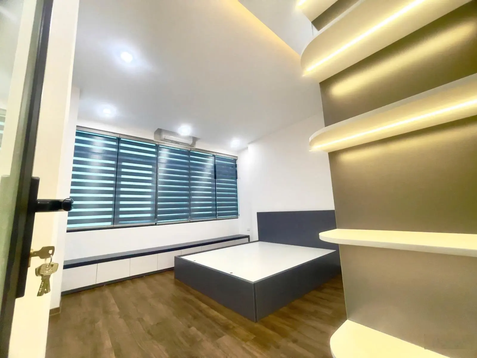 Chính Chủ Bán Nhà Mới Triều Khúc - Tân Triều - Nguyễn Xiển Full Nội Thất - DT 39m2 Giá 5,6 Tỷ