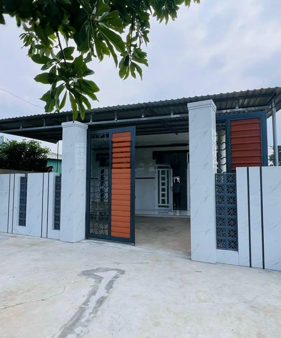 Về biển mua nhà đẹp này ạ - ra biển Phước Hải chỉ 3,5km - Long Mỹ - BRVT giá bán nhanh chỉ 2ty550