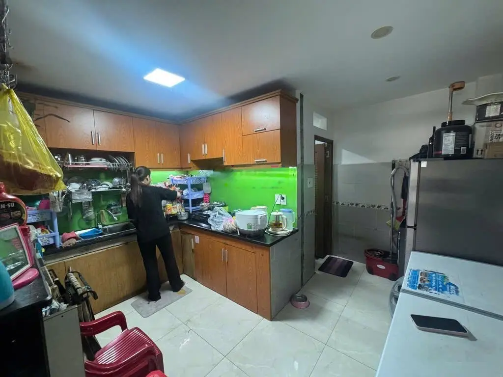 Bán nhà hẻm ô tô Liên Khu 8-9, Bình Tân, sát mặt tiền, 48m² - 4x12 - 3 tầng, chỉ nhỉnh 4 tỷ