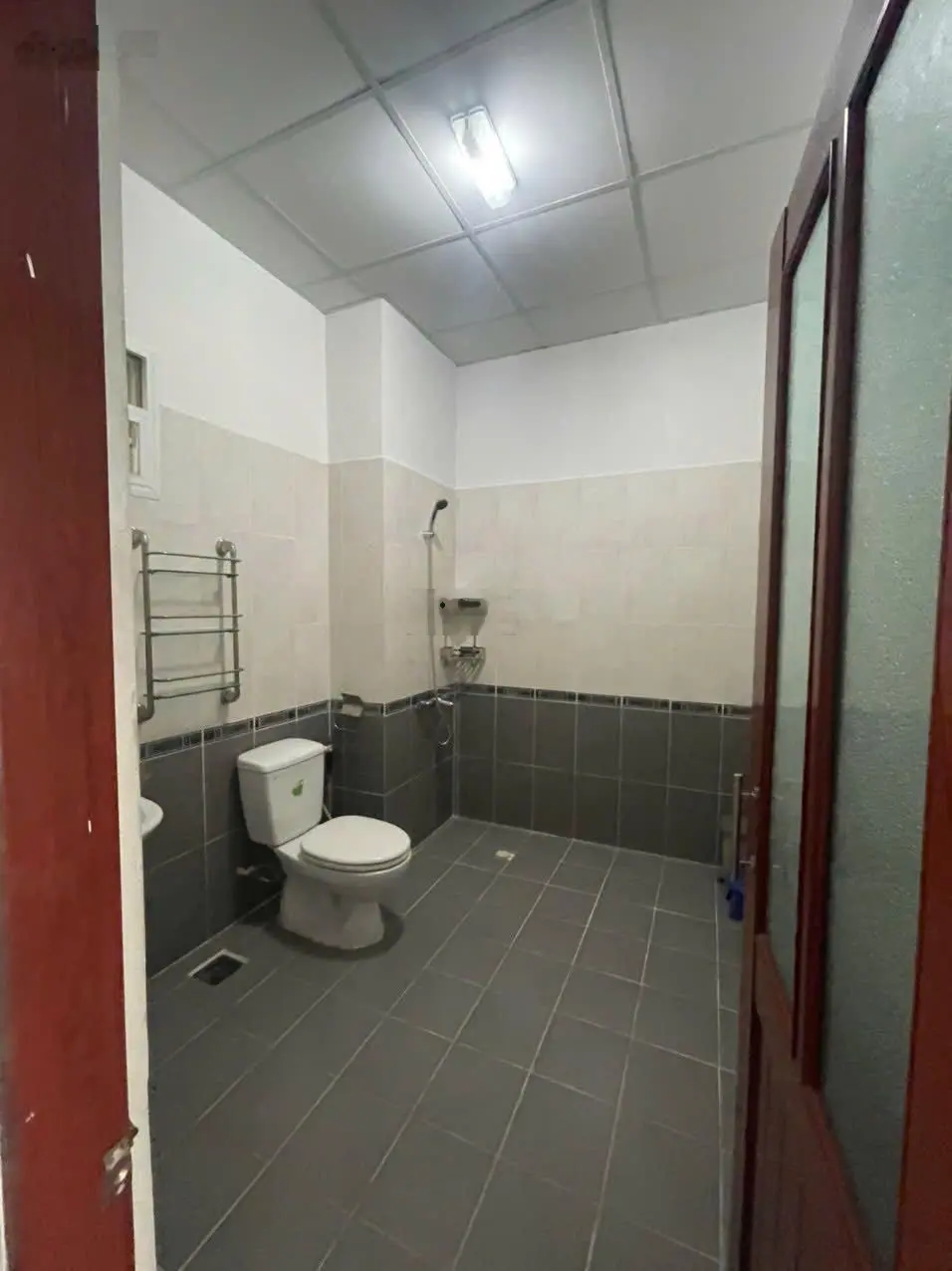 Nhà đường Đặng Thái Thân gần biển