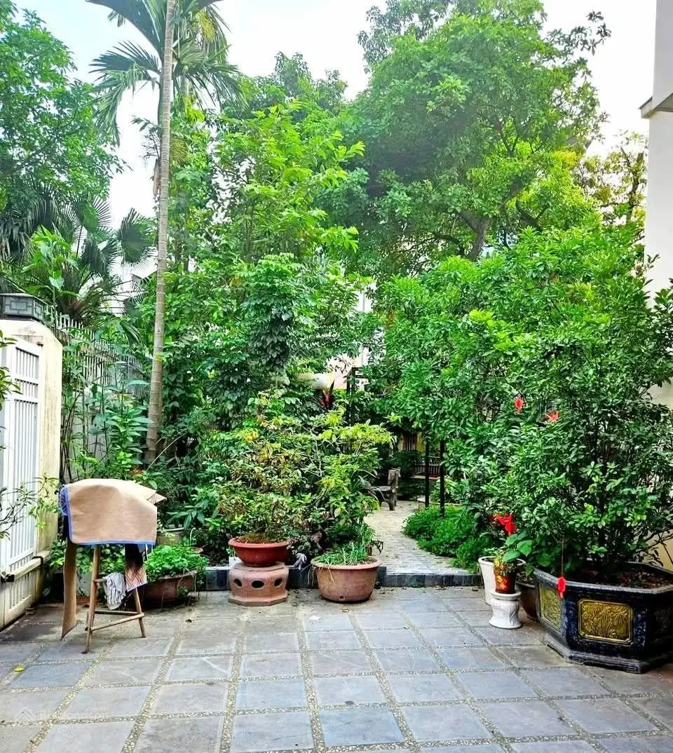 QUÁ RẺ Bán BIệt thự lô góc khu ĐTM Văn khê - Hà đông - Hà nội 445m2 x 3T giá 79 tỷ ( thương lượng)