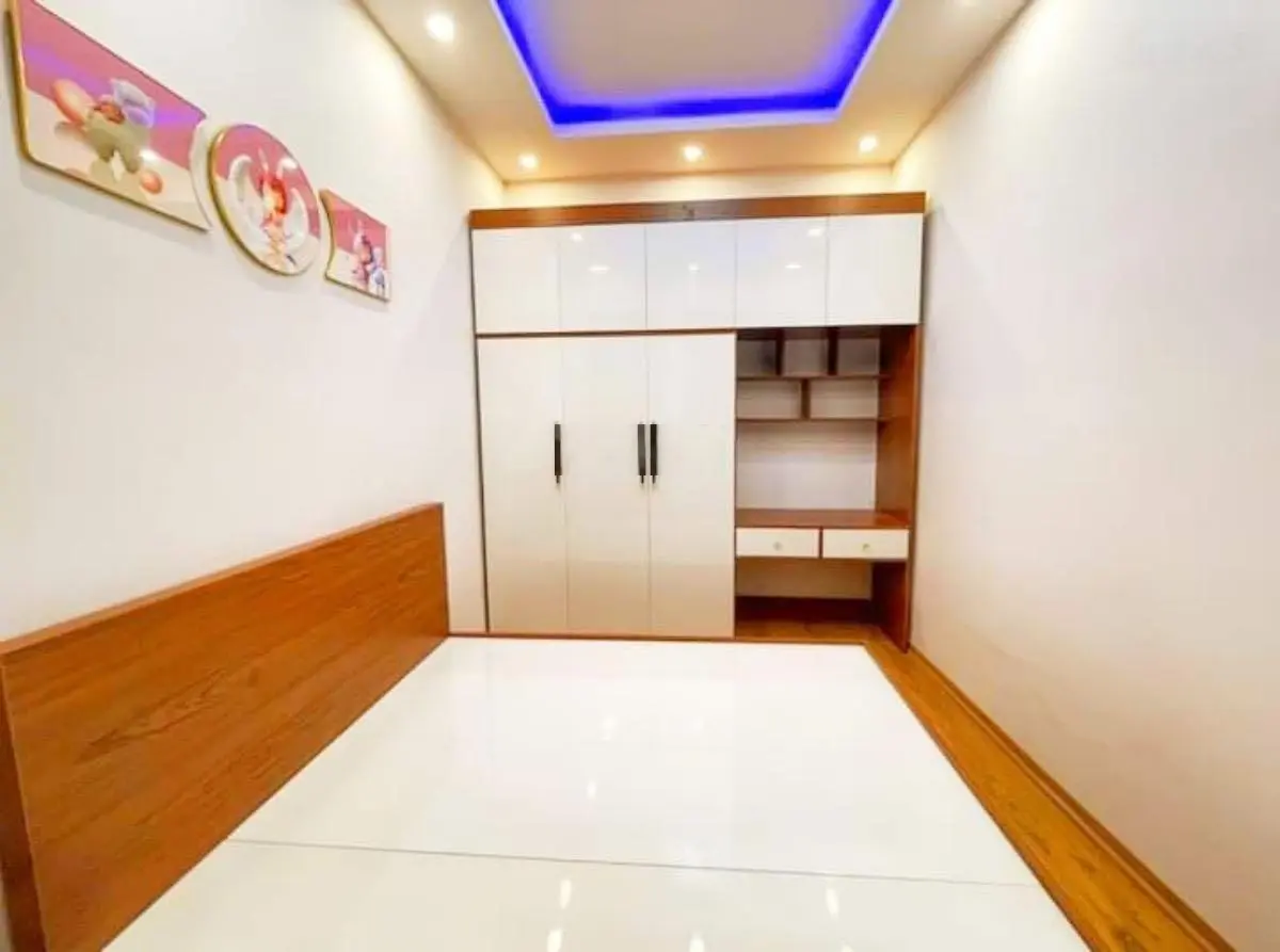 Phân lô quân đội ở sướng! Bán nhà ngõ 237 Hoàng Văn Thái 44m2 4 tầng chỉ 7.96 tỷ có thương lượng