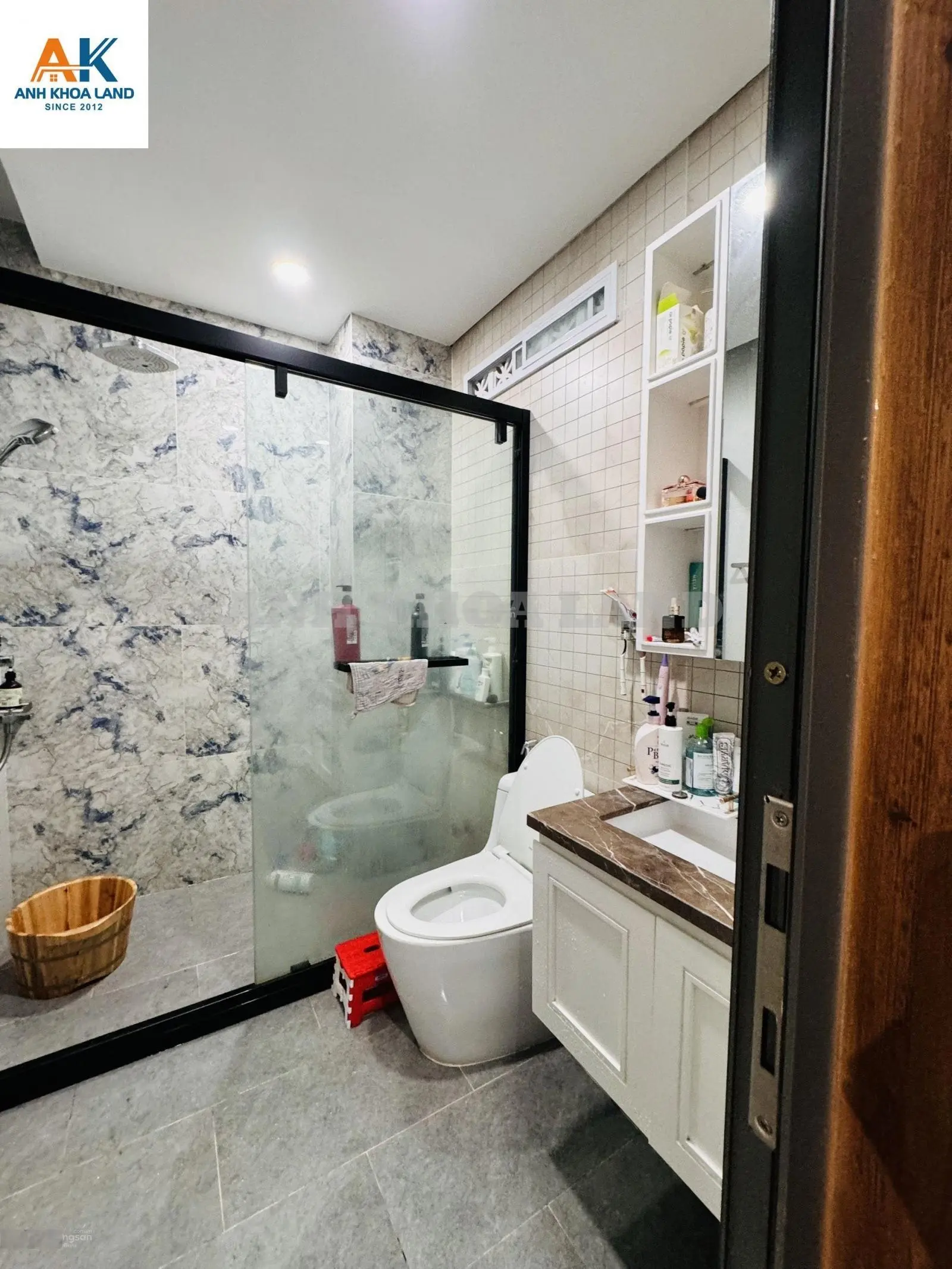 Giảm 1.5tỷ nhà MT kinh doanh ngay Trung Tâm Thủ Đức. Full nội thất cao cấp. Khu VIP, thông thoáng