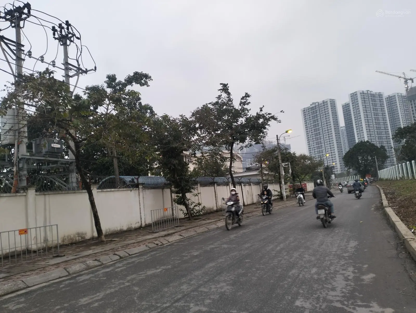 Bán gấp nhà mặt phố Đường Bát Khối, Long Biên, Hà Nội, 18,5 tỷ, 122m2 đẹp, nhiều tiện ích