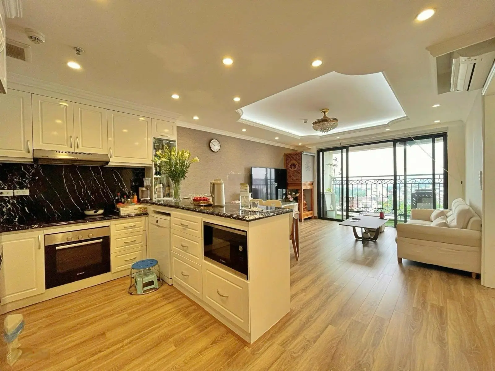 Bán gấp căn hộ đẹp tại d’. le roi soleil, 10,8 tỷ vnd, 88m2, 2 pn, sổ đỏ