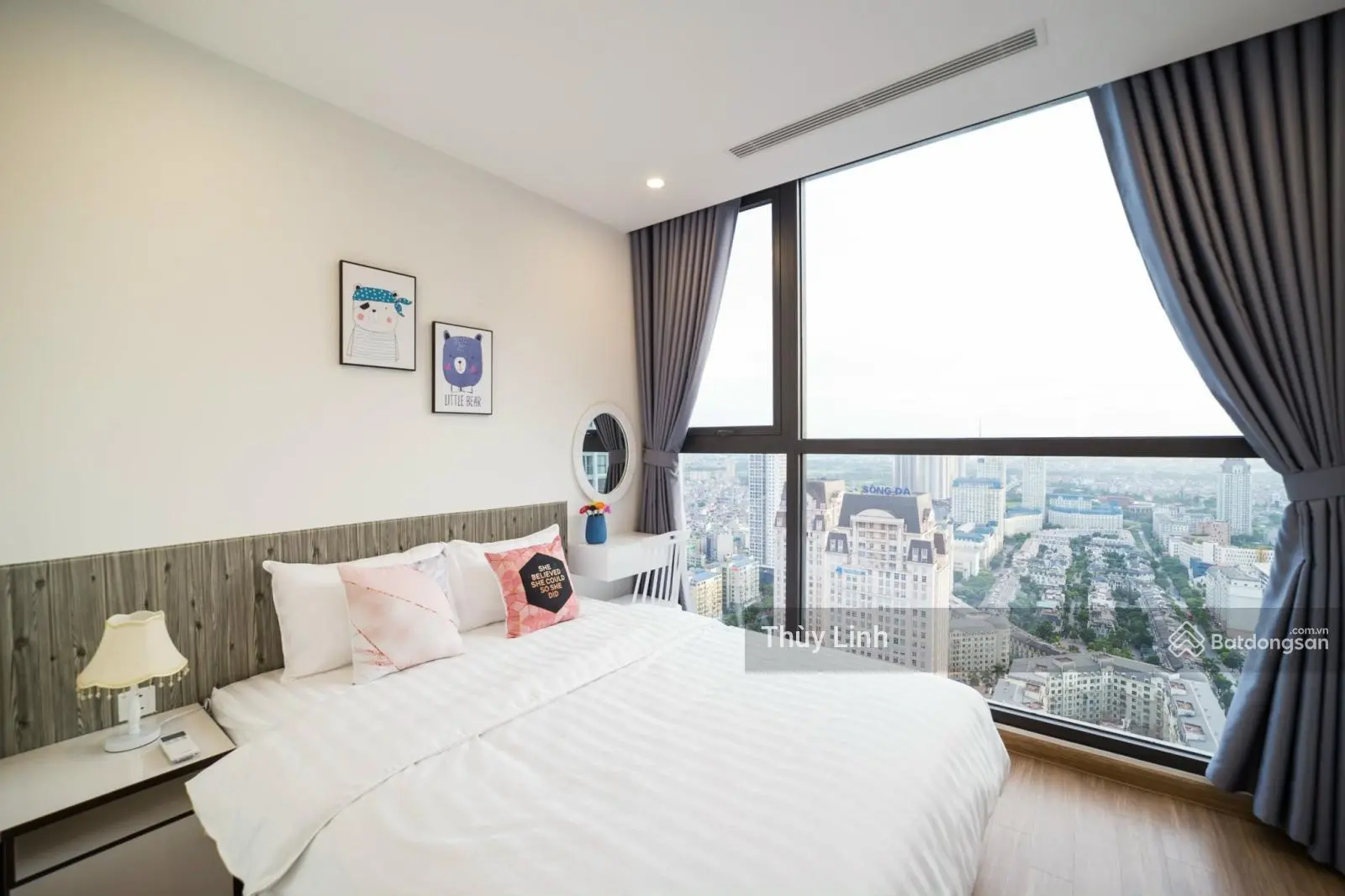 Cần bán căn hộ 2PN, 2W tòa S3 Vinhomes Skylake, sẵn hợp đồng thuê, sổ lâu dài
