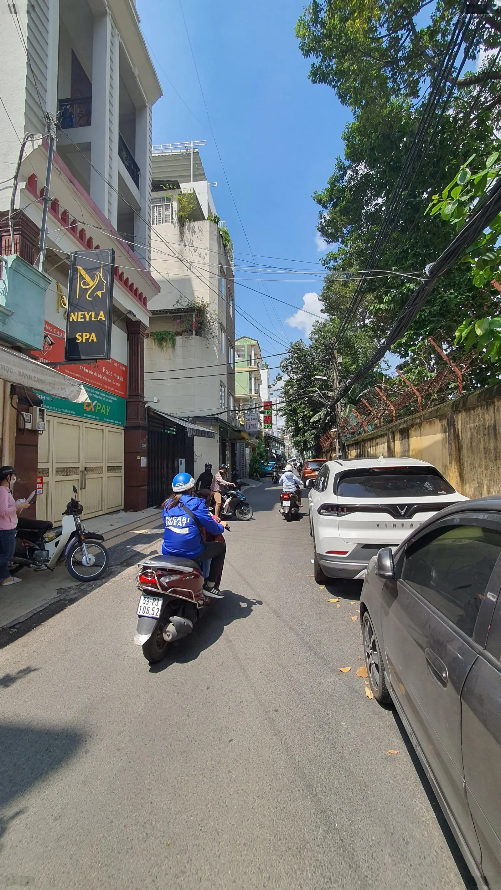Bán nhà 392 Cao Thắng, p.12, Q.10 - cách KDC Hà Đô 5 phút, 5.4x19m, trệt + 7 tầng thang máy, 10 PN