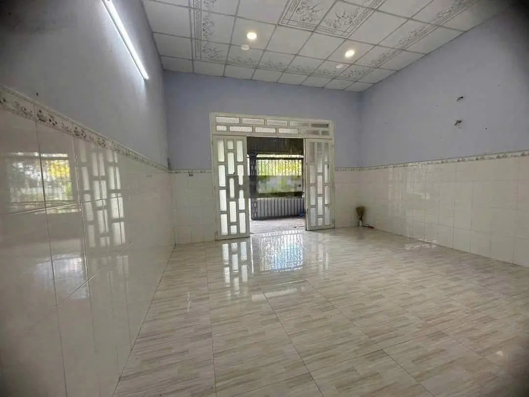Thanh lý gấp nhà 1trệt, 1 lầu MT đường Thuận Giao 12, DT: 60m2, SHR, LH: 0909583211