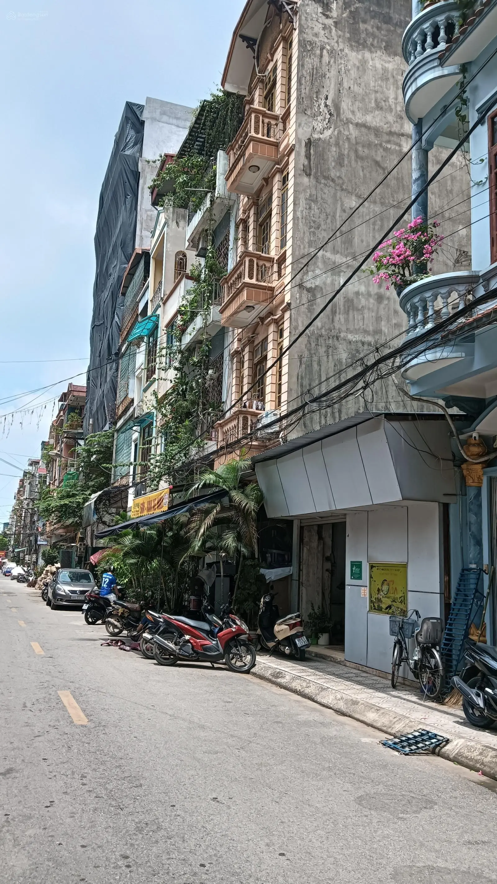 Bản gấp Liền kề, kĐT, Xa La, Hà Đông, 43 m², 5 tầng, giá 5,74 tỷ, giao thông, kinh doanh sầm uất.