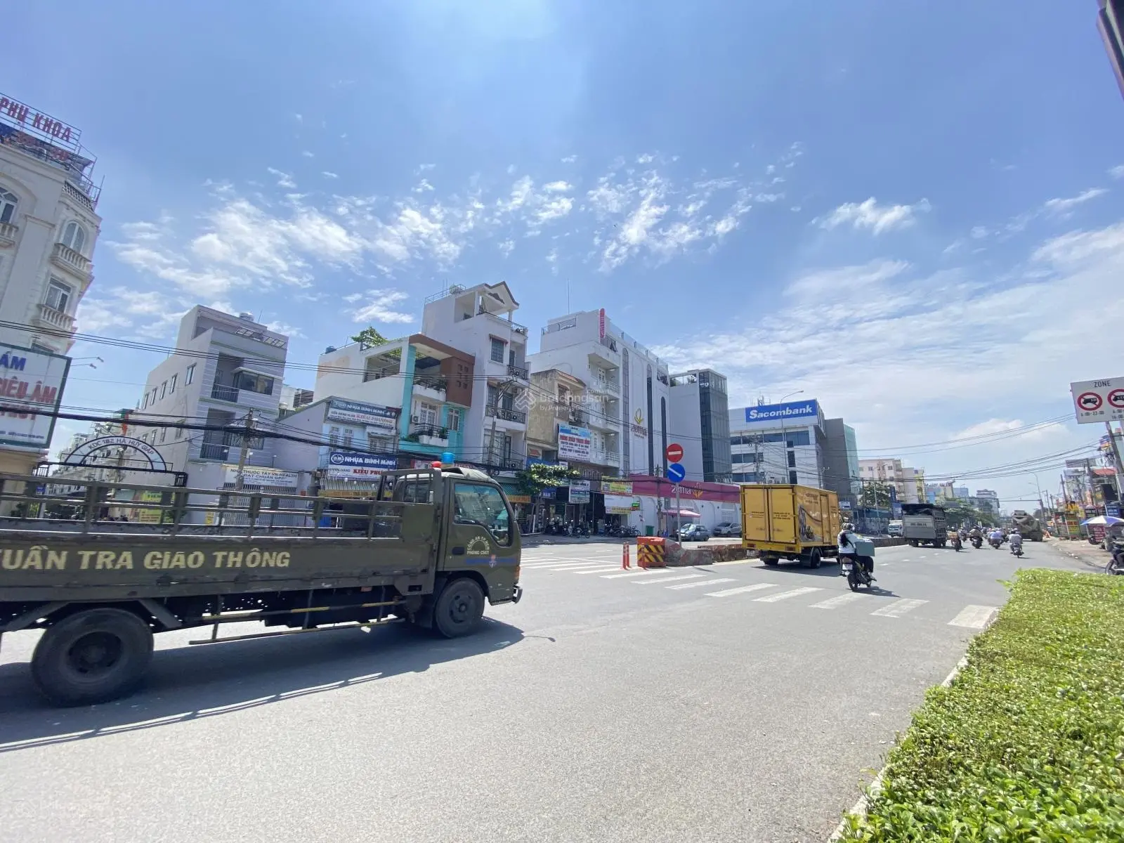Cần bán nhà mặt tiền Hà Huy Giáp giá 23 tỷ VND DT: 210m2 phường Thạnh Lộc Quận 12, Hồ Chí Minh