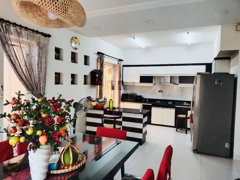 Biệt thự khu vip Tên Lửa - Gần nhà thờ Phaolo - 10 x 19 - 2 Tầng - Khu phân lô - giá 25 tỷ TL