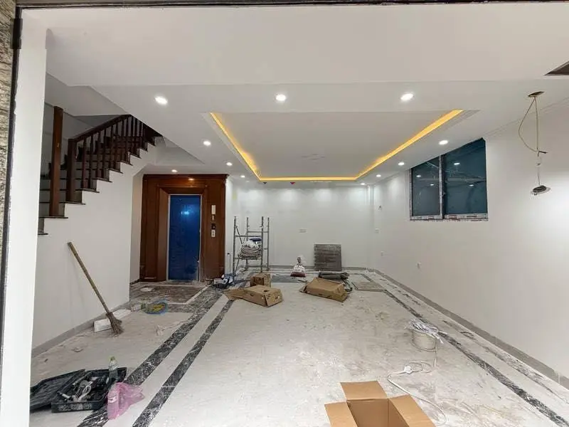 Tô vĩnh diện thanh xuân lô góc 7 tầng thang máy ở sướng, kinh doanh đỉnh gara ô tô