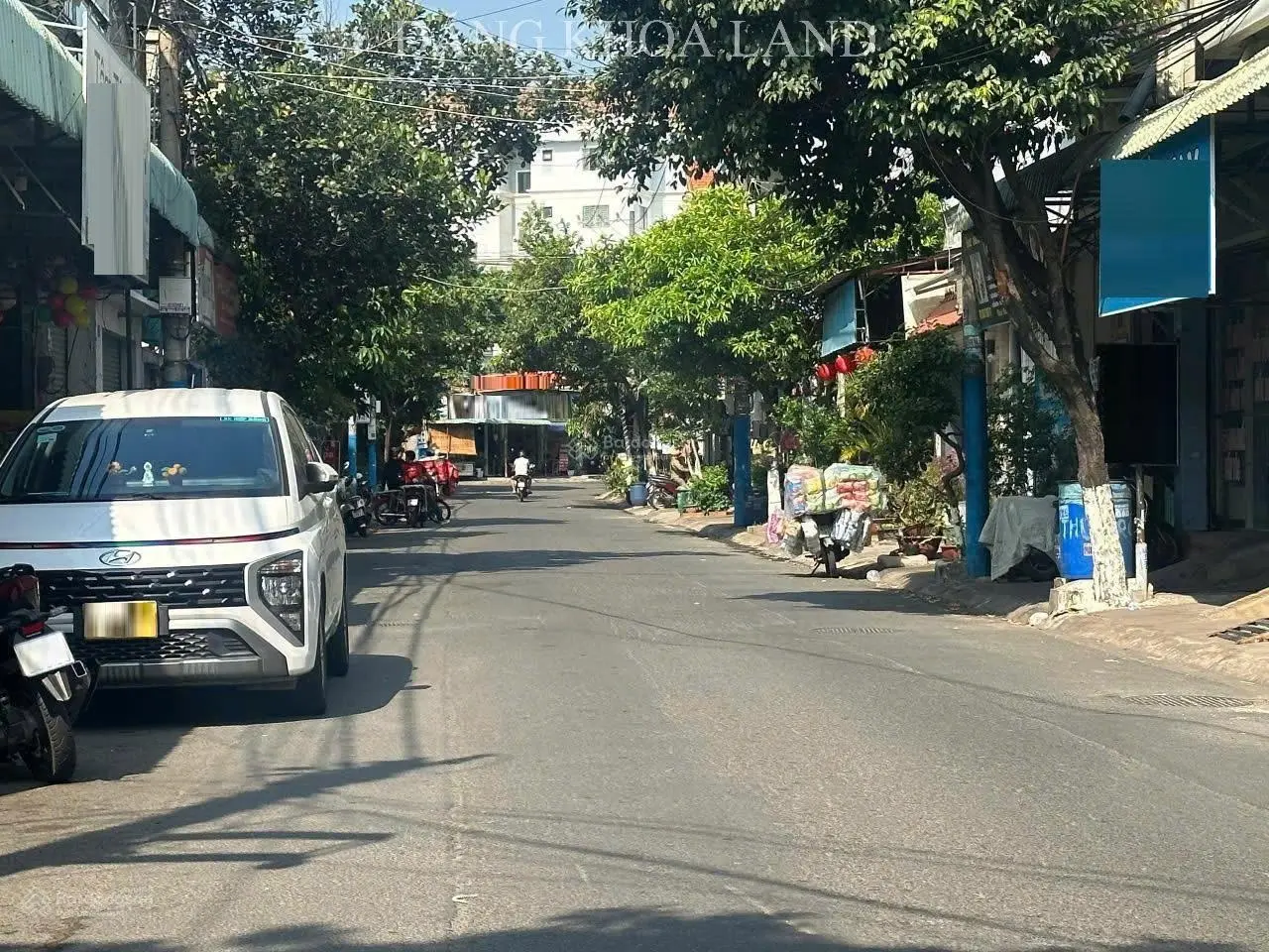 Bán nhà kèm 3 phòng trọ thu nhập 7tr/tháng, mặt tiền khu dân cư đồng bộ, gần NT Phương, chợ Dĩ An 2